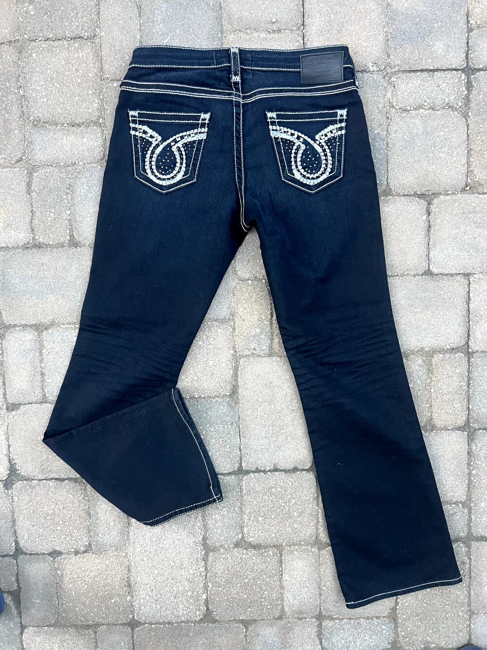 Big star Liv mid rise dark bootcut jeans size 32x32.5"